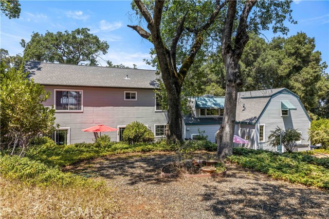 1940 Westlake Drive, Kelseyville CA: https://media.crmls.org/medias/9aeee943-2c42-4eac-9f12-843cd2087e03.jpg