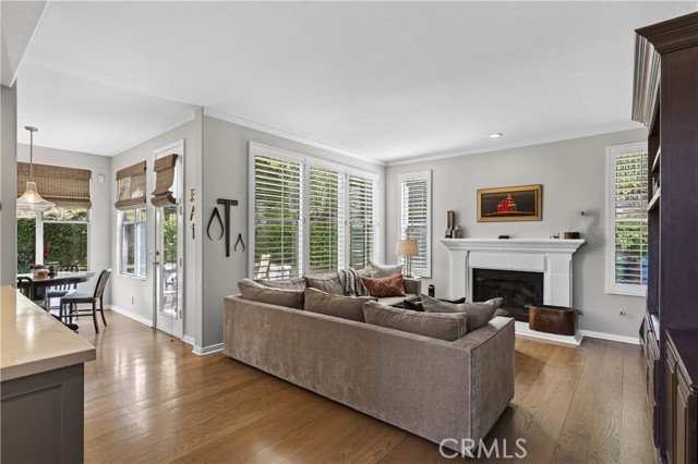 24255 Hillhurst photo 15