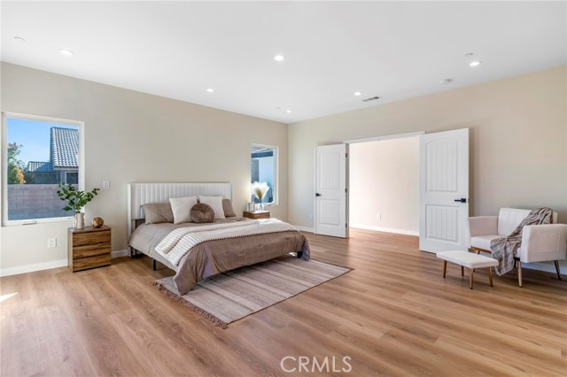 Image 30 of 50 For 26987 Lakeview Drive