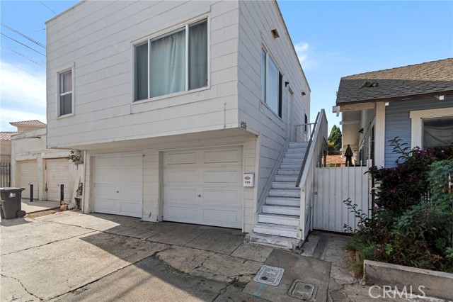 Detail Gallery Image 25 of 28 For 224 W 14th St, Long Beach,  CA 90813 - 4 Beds | 2 Baths