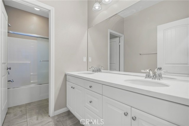 Detail Gallery Image 15 of 29 For 29916 Lomond Dr, Menifee,  CA 92585 - 4 Beds | 2/1 Baths