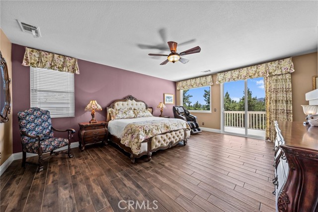 32409 Favara Drive, Temecula CA: https://media.crmls.org/medias/9af269b0-323a-4cb7-96b7-022549aea82f.jpg