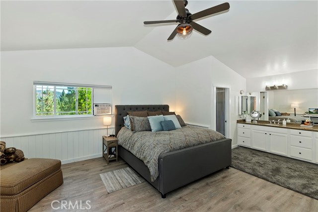 Detail Gallery Image 21 of 38 For 42057 Sky View Ridge, Big Bear Lake,  CA 92315 - 3 Beds | 2 Baths