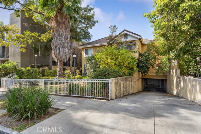 Detail Gallery Image 23 of 23 For 451 S Oakland Ave #4,  Pasadena,  CA 91101 - 2 Beds | 2/1 Baths