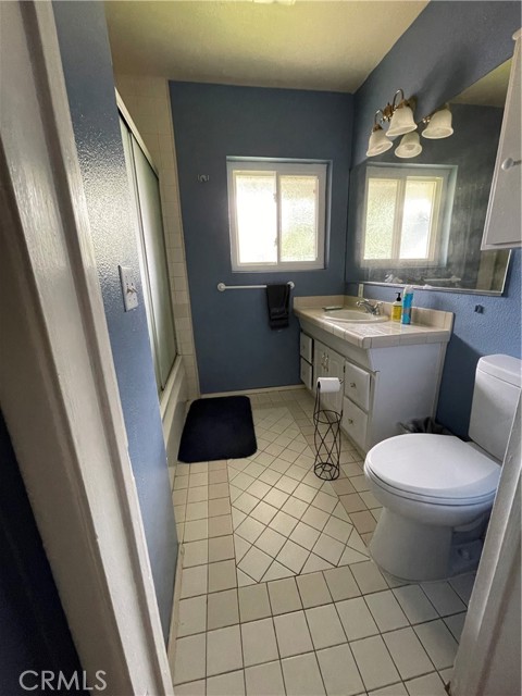 7957 Sausalito Avenue, West Hills CA: https://media.crmls.org/medias/9af343c7-33cc-48a4-beb6-e81aeb157959.jpg