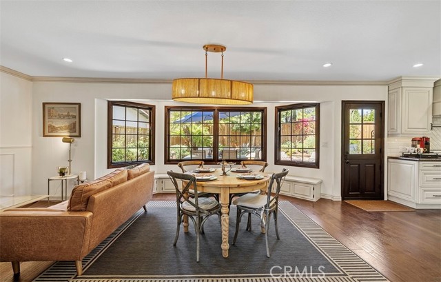 Detail Gallery Image 14 of 56 For 4200 Abbington Ct, Westlake Village,  CA 91361 - 5 Beds | 3 Baths