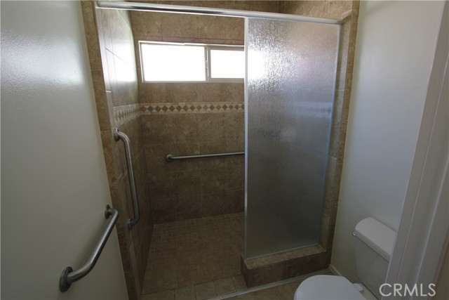 Detail Gallery Image 12 of 27 For 2914 Hopeton, La Crescenta,  CA 91214 - 3 Beds | 2 Baths