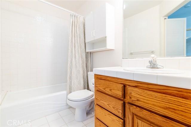4899 Glenwood Drive, Riverside CA: https://media.crmls.org/medias/9af5a16c-856a-4d4b-b105-f9448423335e.jpg