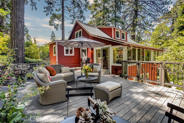 433 Milburn Road, Lake Arrowhead CA: https://media.crmls.org/medias/9af6070a-b995-4b94-a62e-9f4144c4efb8.jpg