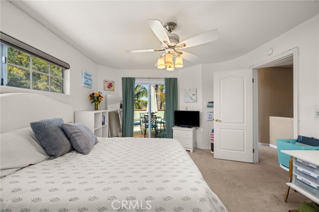 383 Park Avenue, Long Beach CA: https://media.crmls.org/medias/9af66b08-bfda-4d0b-b619-dcc85cc4d429.jpg