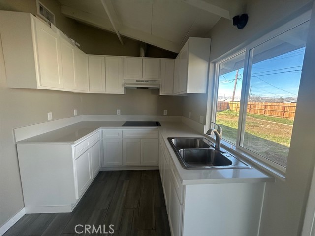 Detail Gallery Image 11 of 13 For 7607 Columbine Ave, California City,  CA 93505 - 3 Beds | 1 Baths