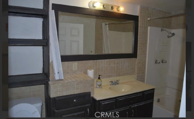 Detail Gallery Image 2 of 12 For 82481 Valencia, Indio,  CA 92201 - 2 Beds | 1 Baths