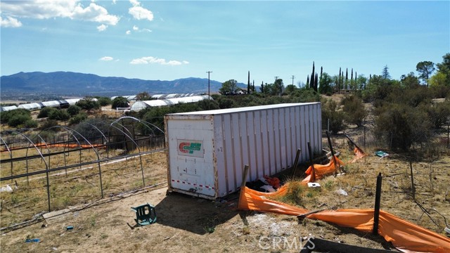 41735 El Campo Rd, Anza CA: https://media.crmls.org/medias/9af84307-d305-464a-bdc3-f4e26cbaf19f.jpg
