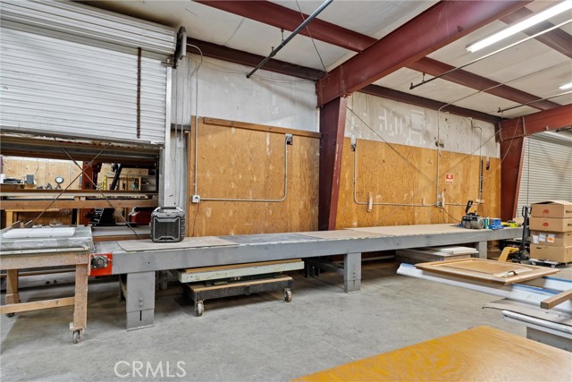 Image 12 of 71 For 958 Mckale Road