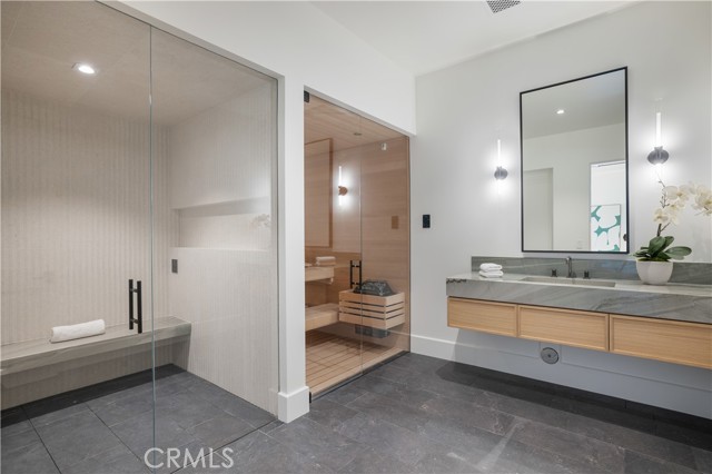 Detail Gallery Image 18 of 41 For 24341 Rolling View Rd, Hidden Hills,  CA 91302 - 7 Beds | 9/2 Baths