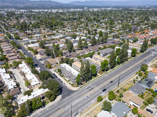 Detail Gallery Image 39 of 41 For 20737 Roscoe Bld #102,  Winnetka,  CA 91306 - 3 Beds | 3 Baths