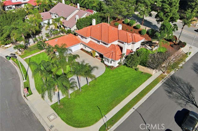 Detail Gallery Image 3 of 45 For 11030 Willowbrae, Chatsworth,  CA 91311 - 4 Beds | 4 Baths