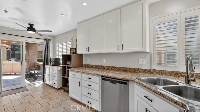 Detail Gallery Image 11 of 38 For 5420 Copper Canyon 3a,  Yorba Linda,  CA 92887 - 3 Beds | 2 Baths