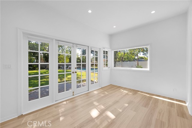 Detail Gallery Image 17 of 36 For 4031 N Virginia Rd, Long Beach,  CA 90807 - 4 Beds | 4 Baths