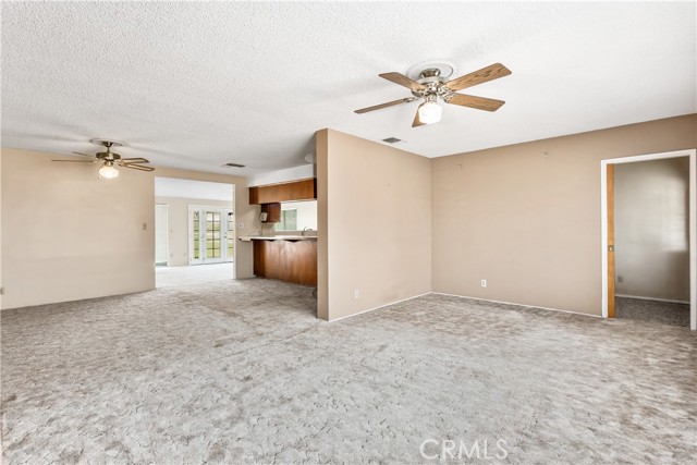 Detail Gallery Image 14 of 69 For 10207 Juniper Ave, Yucaipa,  CA 92399 - 4 Beds | 2 Baths