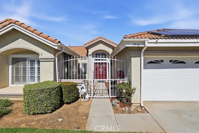 Detail Gallery Image 5 of 42 For 5935 Kings Ranch, Riverside,  CA 92505 - 4 Beds | 2 Baths