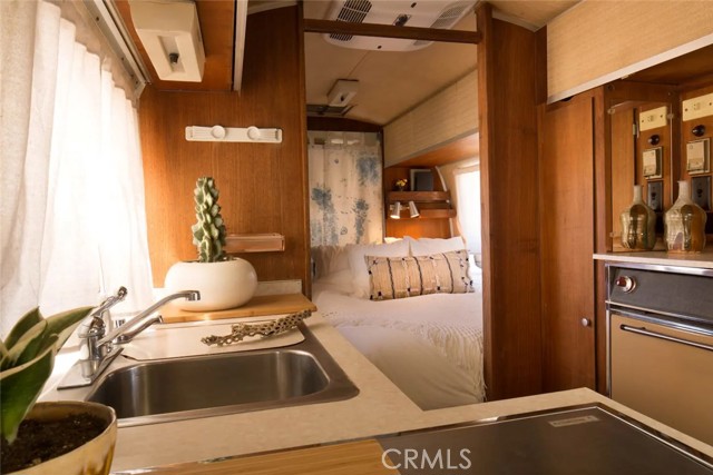 Detail Gallery Image 29 of 65 For 3535 Olympic Rd, Joshua Tree,  CA 92252 - 1 Beds | 2 Baths