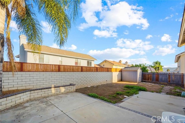 Detail Gallery Image 8 of 9 For 350 Avenue 9, Lake Elsinore,  CA 92530 - 4 Beds | 2/1 Baths