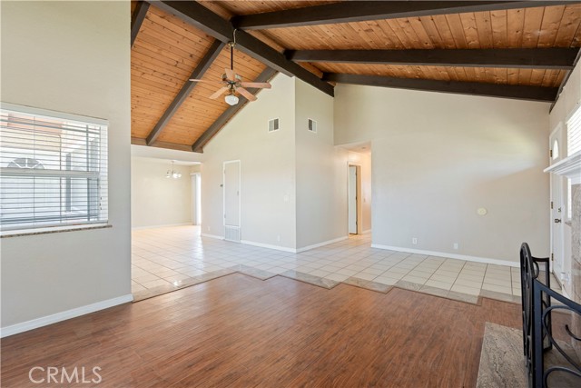 Detail Gallery Image 6 of 29 For 14889 Hartford Ln, Helendale,  CA 92342 - 3 Beds | 2 Baths