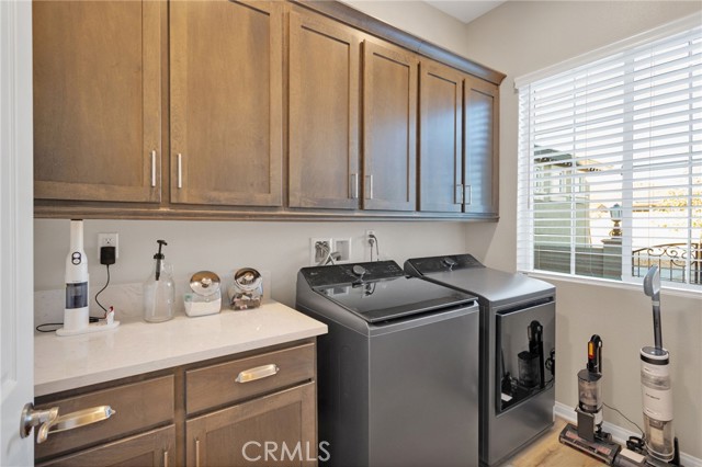 Detail Gallery Image 27 of 73 For 17066 Takipi Rd, Apple Valley,  CA 92307 - 3 Beds | 3 Baths