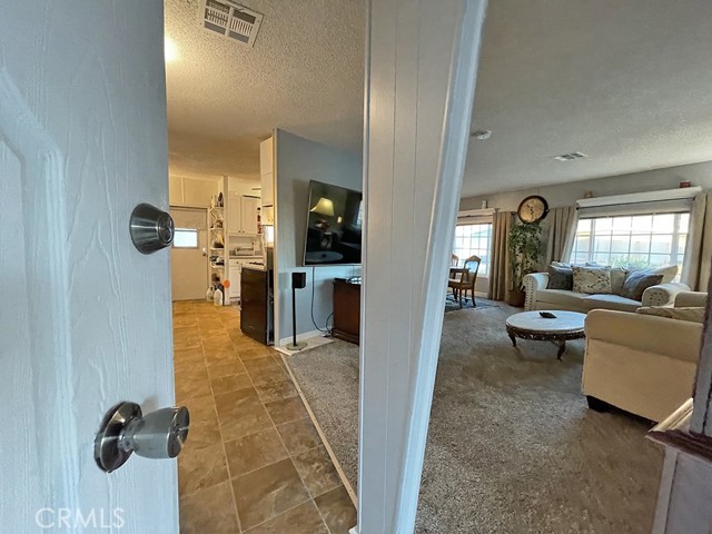 Detail Gallery Image 2 of 13 For 21100 State St #16,  San Jacinto,  CA 92583 - 3 Beds | 2 Baths