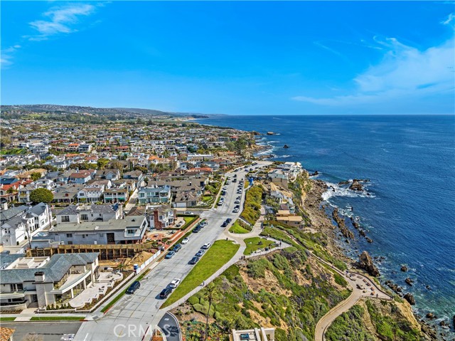 Looking south towards Inspiration Point, Little Corona, and Laguna Beach.