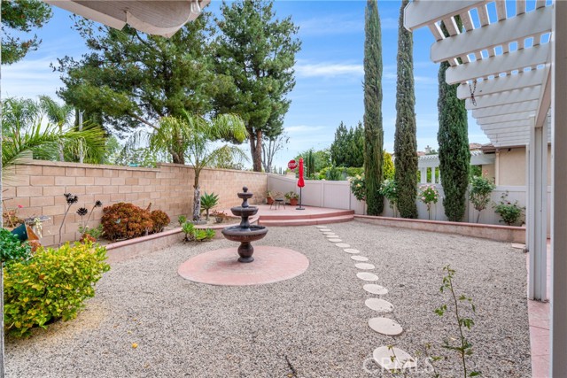 33736 Emerald Creek Court, Temecula CA: https://media.crmls.org/medias/9aff4a73-cd15-4277-a281-097197e3add1.jpg