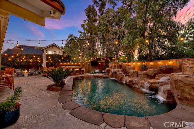 Detail Gallery Image 2 of 34 For 1607 N Dressage St, Orange,  CA 92869 - 3 Beds | 2 Baths