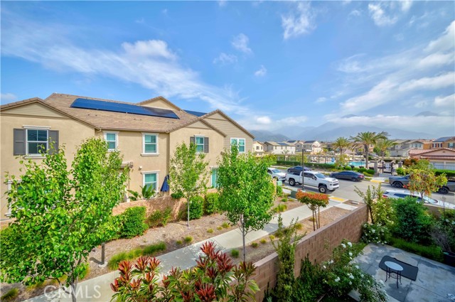 1705 Almond Tree Place, Upland CA: https://media.crmls.org/medias/9aff5363-30ec-4084-89a2-84a7bf2625a3.jpg
