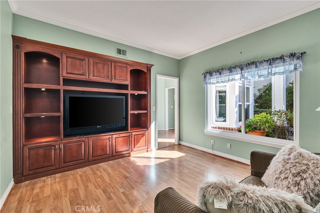 9affb59d 9127 4a79 98af 3dc34684ae7d