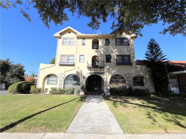 Detail Gallery Image 2 of 11 For 24 W Olive Ave, Redlands,  CA 92373 - 1 Beds | 1 Baths
