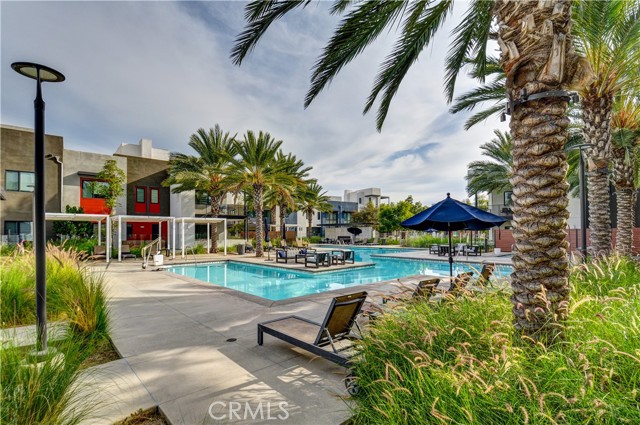 Detail Gallery Image 44 of 47 For 413 Transport, Tustin,  CA 92782 - 4 Beds | 4 Baths