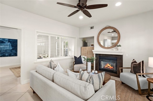 52 Anjou, Newport Coast CA: https://media.crmls.org/medias/9b0063be-0d64-474f-84a8-7da373310cb5.jpg
