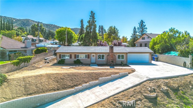11336 Acropolis Drive, Yucaipa CA: https://media.crmls.org/medias/9b0071f5-1405-4ce2-a816-9a576d967d2d.jpg
