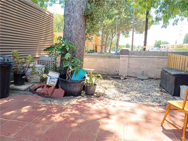 6545 Wilbur Ave, 19 photo 8