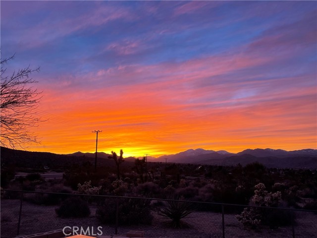Detail Gallery Image 27 of 30 For 7686 Hilton Ave, Yucca Valley,  CA 92284 - 2 Beds | 2 Baths