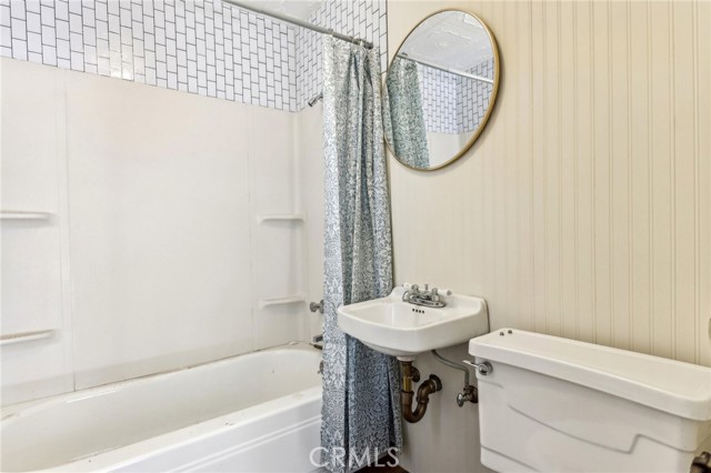 Detail Gallery Image 11 of 18 For 562 Imperial Ave, –,  CA 92386 - 2 Beds | 1 Baths