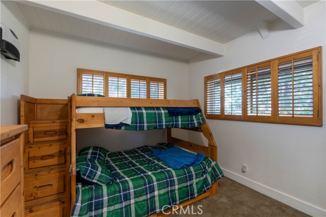 553 Pioneer Road, Lake Arrowhead CA: https://media.crmls.org/medias/9b030aa1-47d0-4fbe-800a-f6310c0018b7.jpg