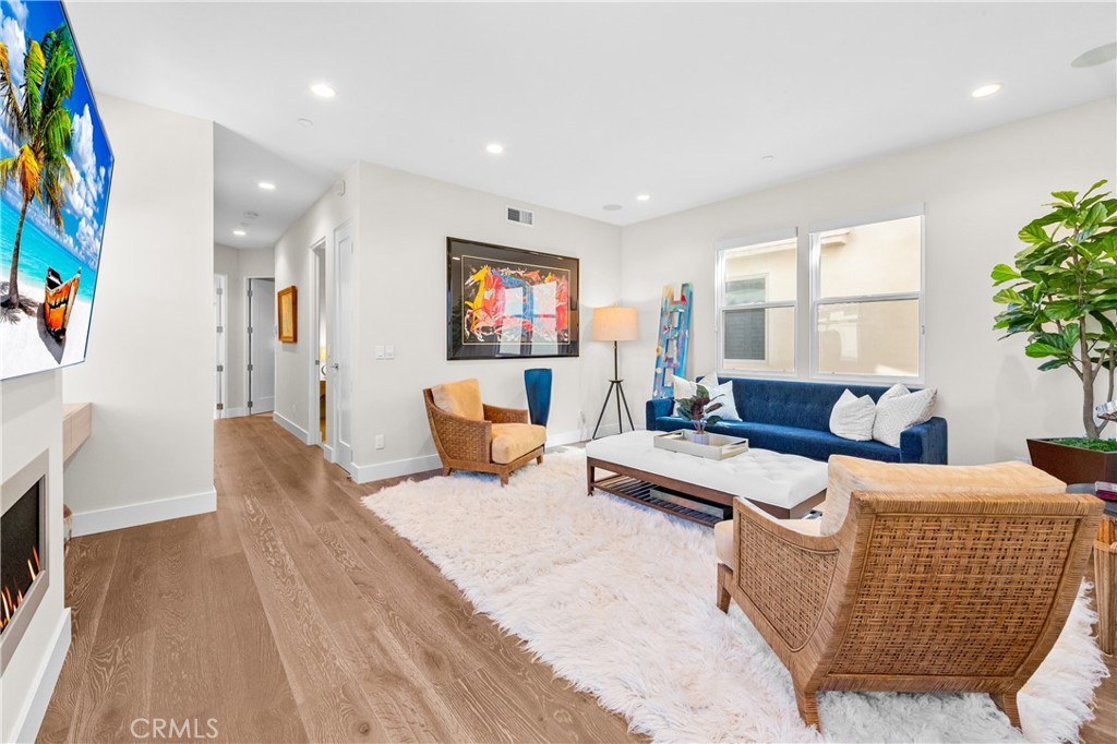 MLS #OC26127607 image #32