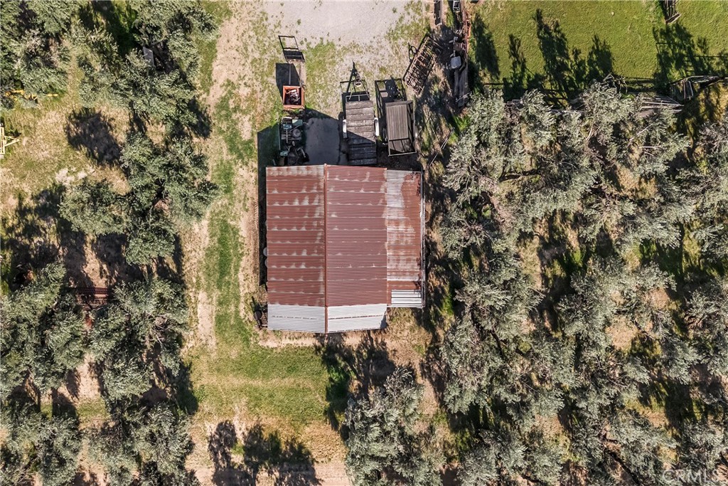 https://media.crmls.org/medias/9b03c7a2-5e0f-4c71-b95a-1379618252e6.jpg?preset=X-Large