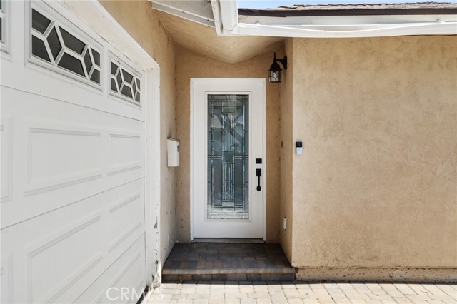 8065 E Ring Street, Long Beach CA: https://media.crmls.org/medias/9b04acf5-c95e-49d6-afba-715851c7f0d9.jpg