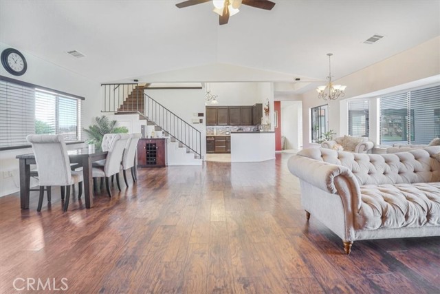 18760 Otomian Road, Apple Valley CA: https://media.crmls.org/medias/9b05d547-8c79-4db0-aae9-0f6172d725c2.jpg