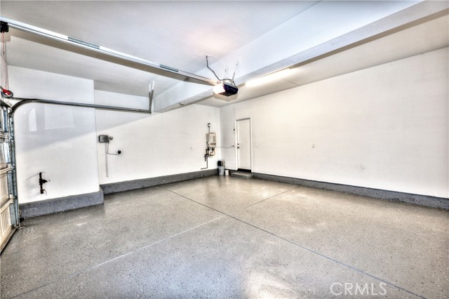 Detail Gallery Image 23 of 32 For 858 Calaveras, Corona,  CA 92878 - 4 Beds | 2/1 Baths