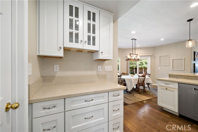 Detail Gallery Image 17 of 61 For 31484 Britton Circle, Temecula,  CA 92591 - 6 Beds | 4 Baths