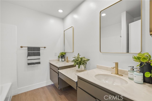 Detail Gallery Image 34 of 55 For 1112 Beryl St #15,  Redondo Beach,  CA 90277 - 2 Beds | 2/1 Baths